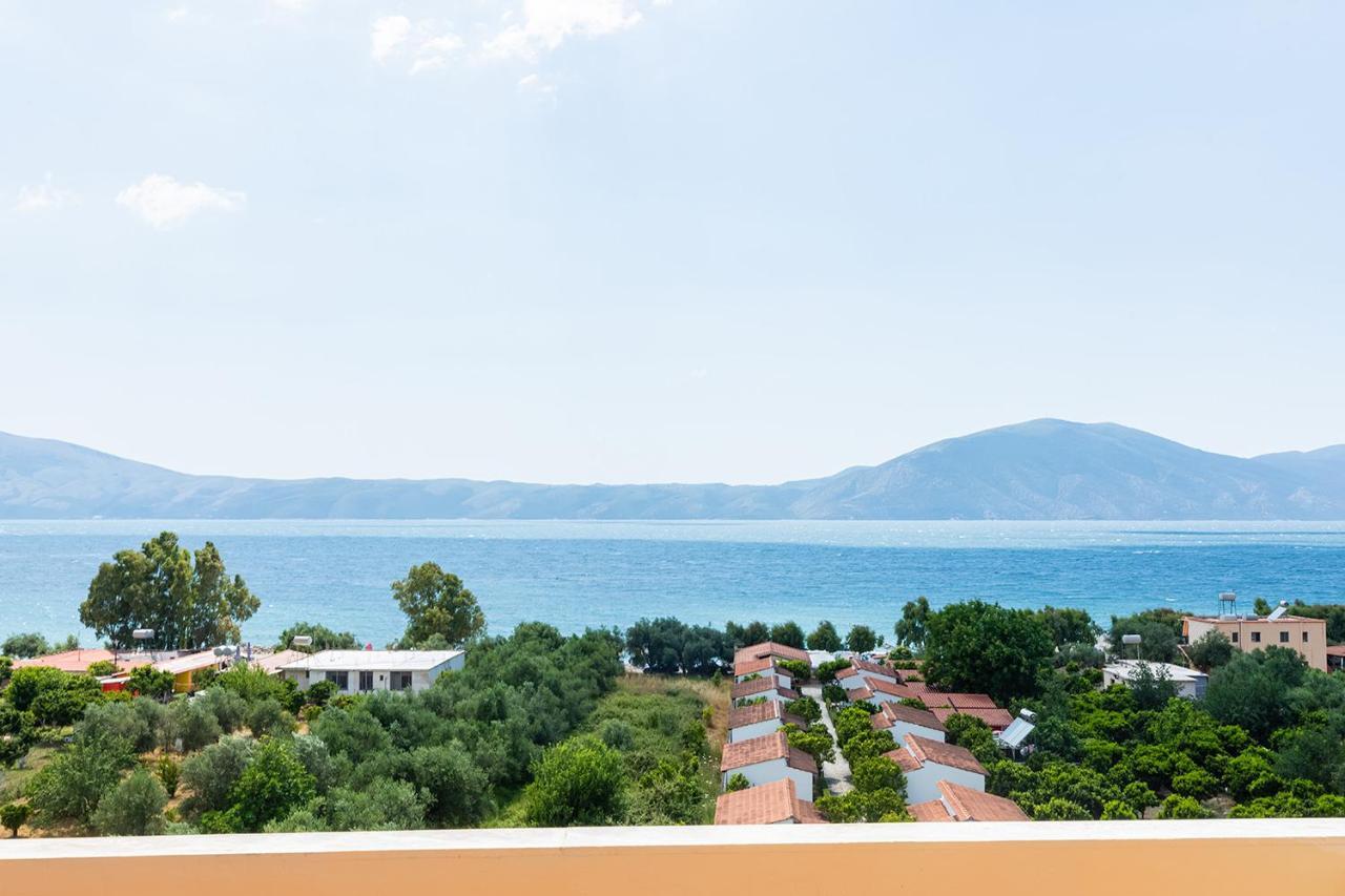 Hotel Dini Radhimë Esterno foto