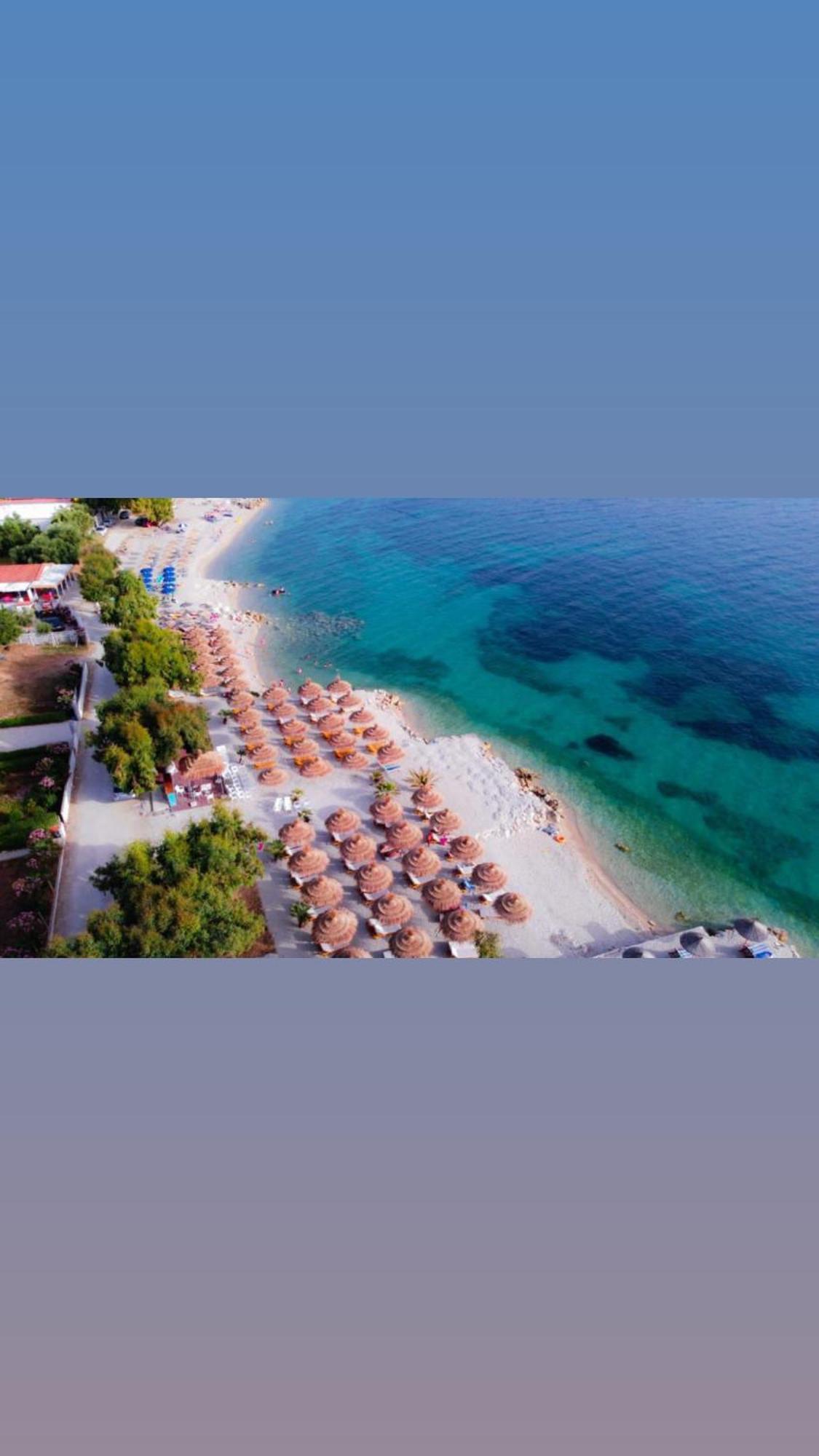 Hotel Dini Radhimë Esterno foto